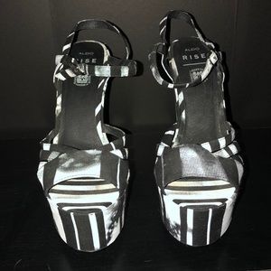 Aldo Rise Allor stripped wedges